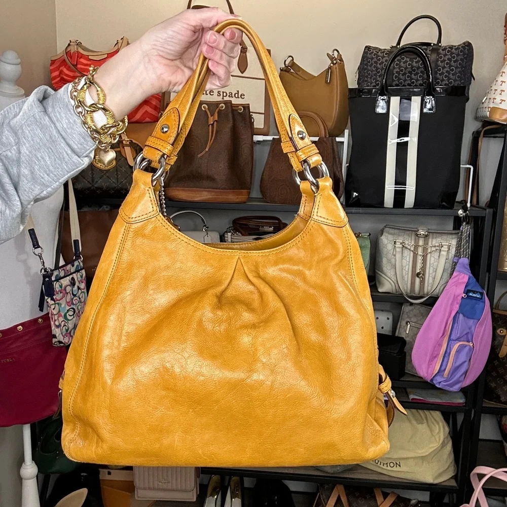 Coach Maggie Large Leather Hobo 2008 – Saffron (Style 13897) Orig Tag & Dustbag - Picture 3 of 12